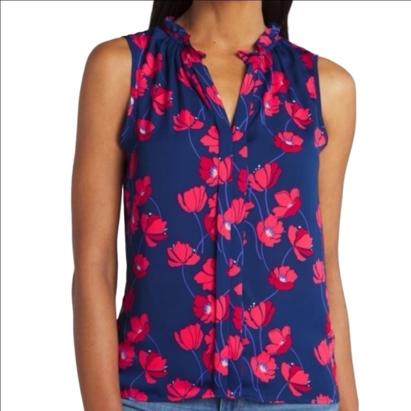 41 Hawthorn Tops - 41 Hawthorn blue and red flowered sleeveless blouse with collar detail, NWT